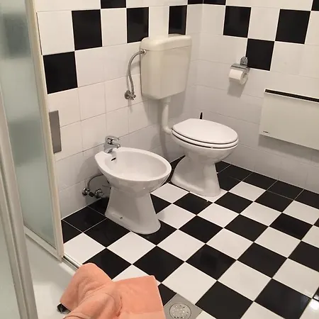 Anuta Apartman *